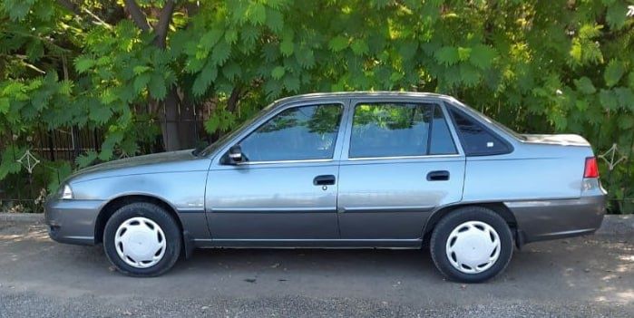 Nexia 2 2015 Sotiladi