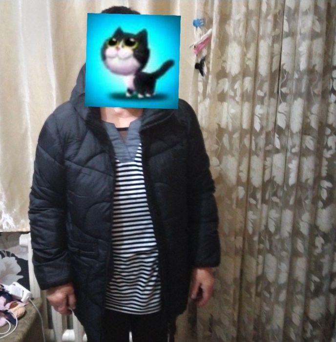 Продается весенняя куртка