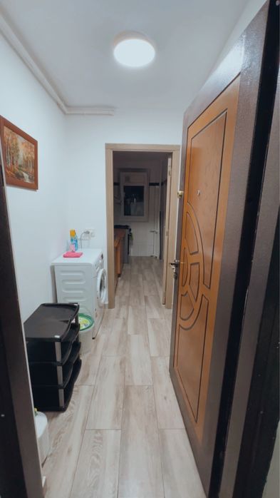 Inchiriez  apartament 2 camere