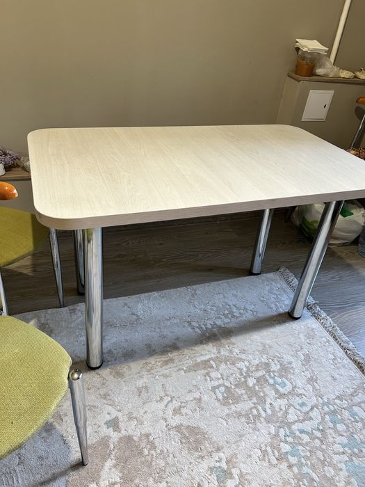 стол со стульями