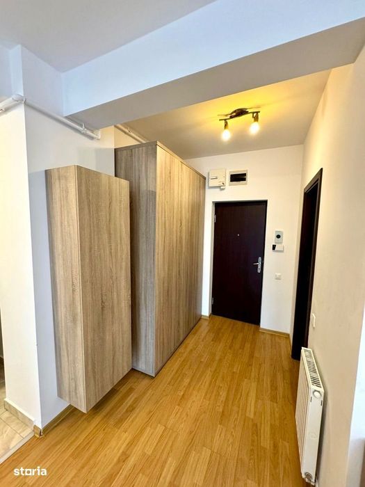 Inchiriez apartament o camera+nisa de dormit, ARED-UTA