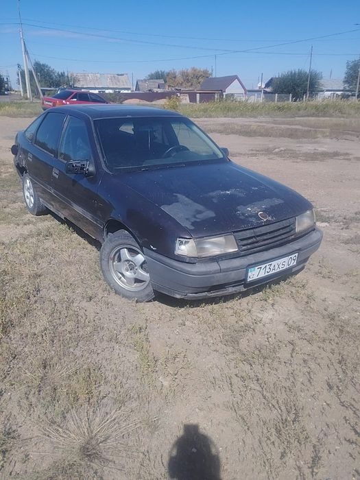 Продам Опель вектра а 1.8