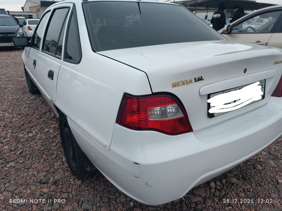 Нексия 2.сотилади.2011.