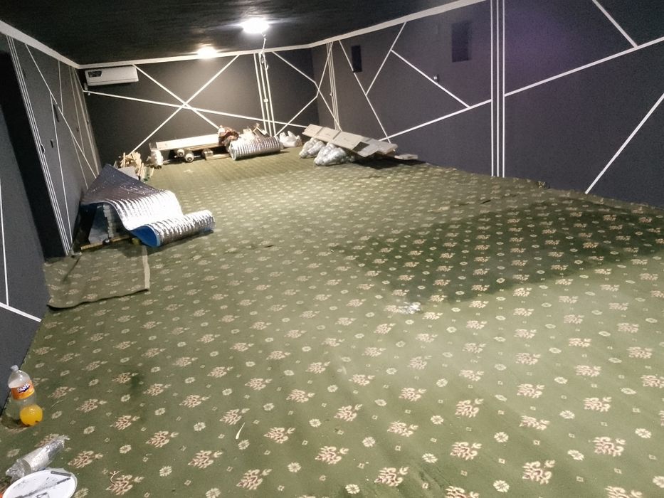 Gilam sotiladi razmeri 5,20ga 4 metr 4dona bor    Narxi 850.000donasi