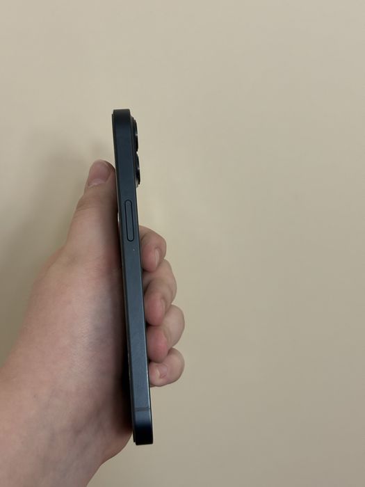 Продам айфон 13 128гб