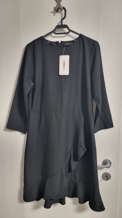 Rochie eleganta nouă