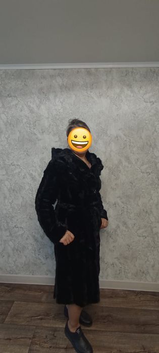 Шуба в хорошем состоянии