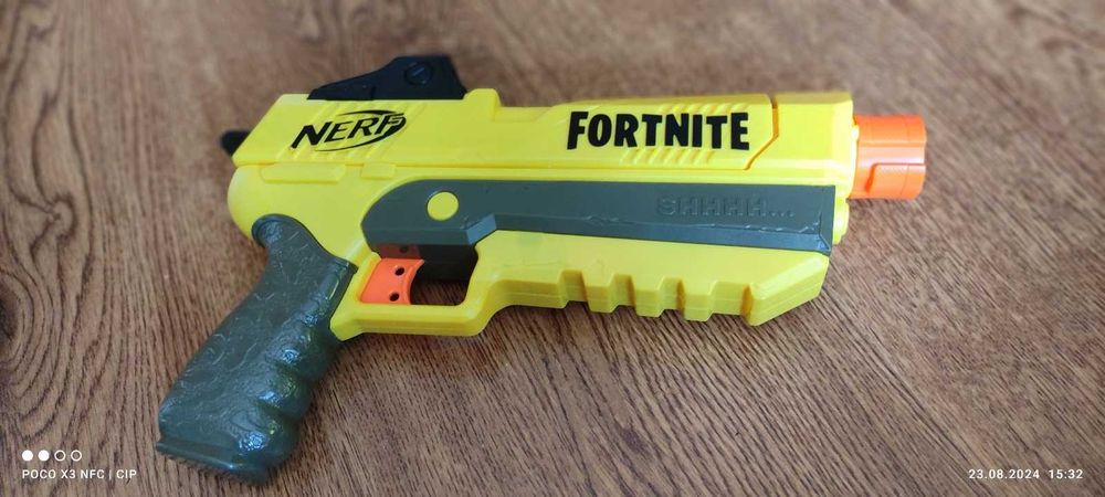 Blaster Nerf Fortnite - Sneaky Springer, SP-L