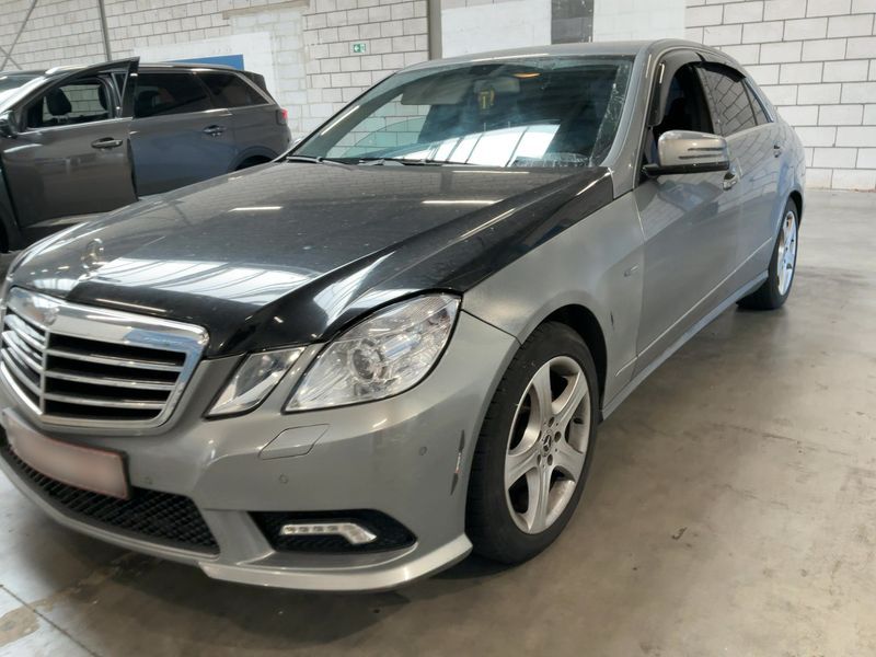 Mercedes-Benz E-Klasse E 220 CDI BlueEfficiency Avantgarde 2009