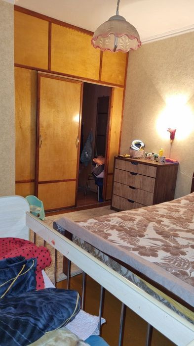 Продается квартира 2/4/4 парк Локомотив