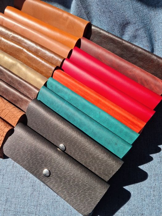 Penar / etui handmade din piele naturală