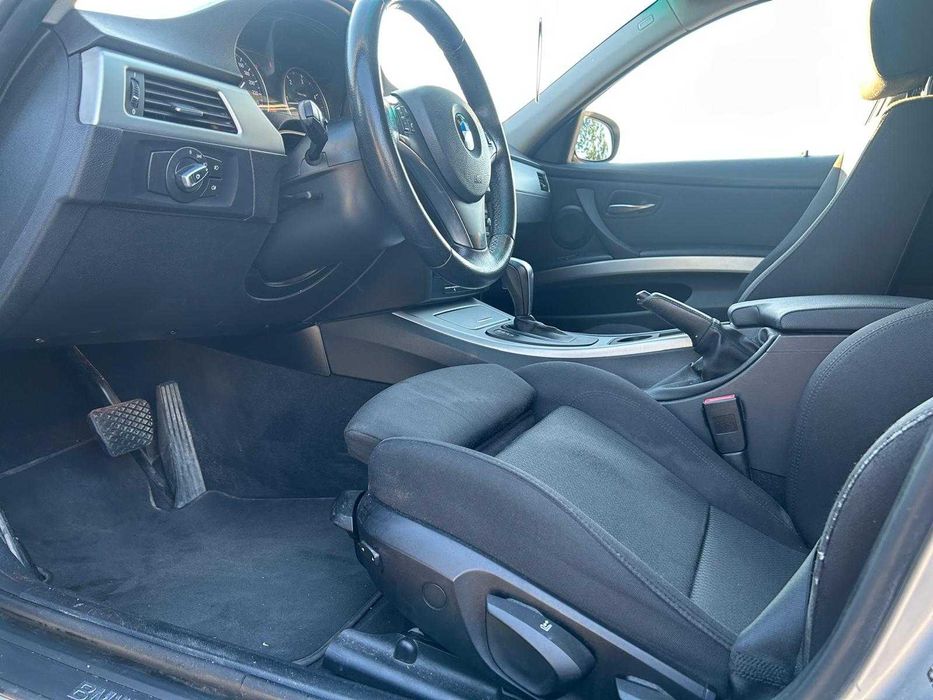 BMW 3 Series 2010 — imagine 5