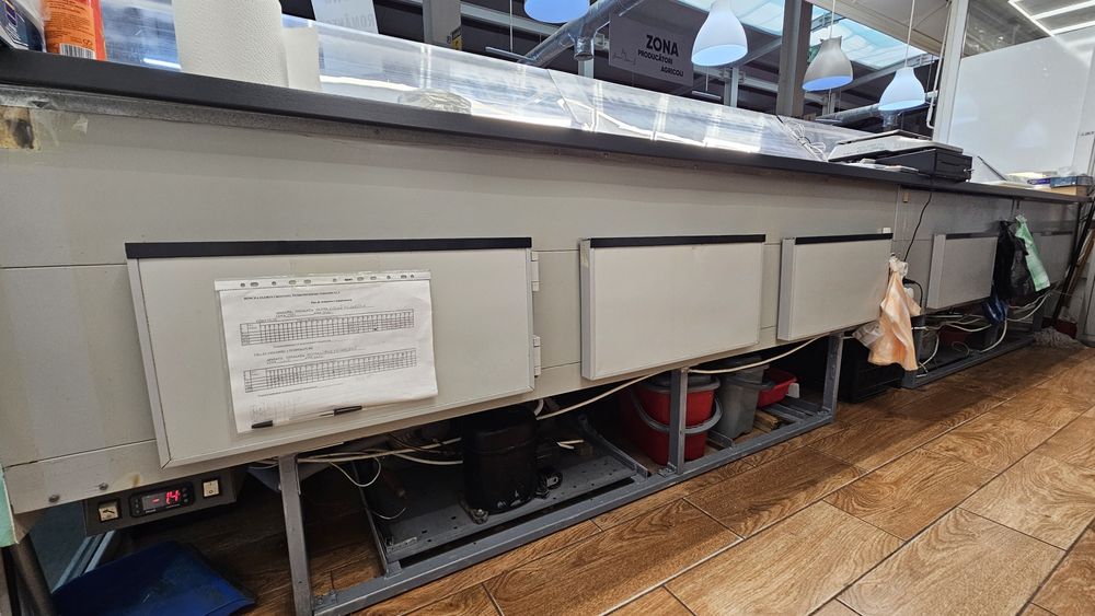 Vitrina frigorifica cu ventilatie 5m