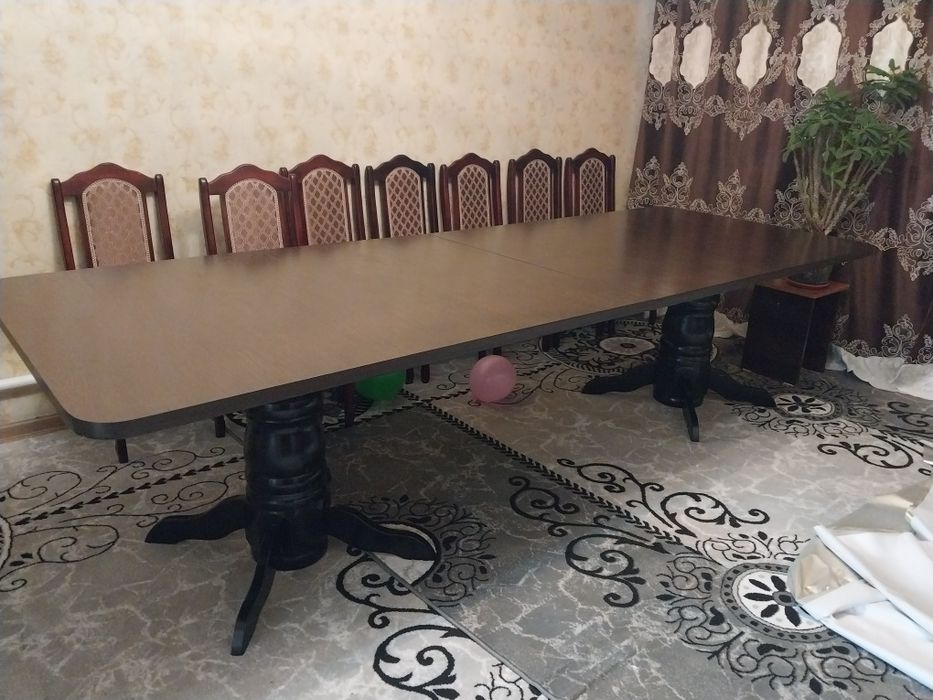 Продам стол раздвижной