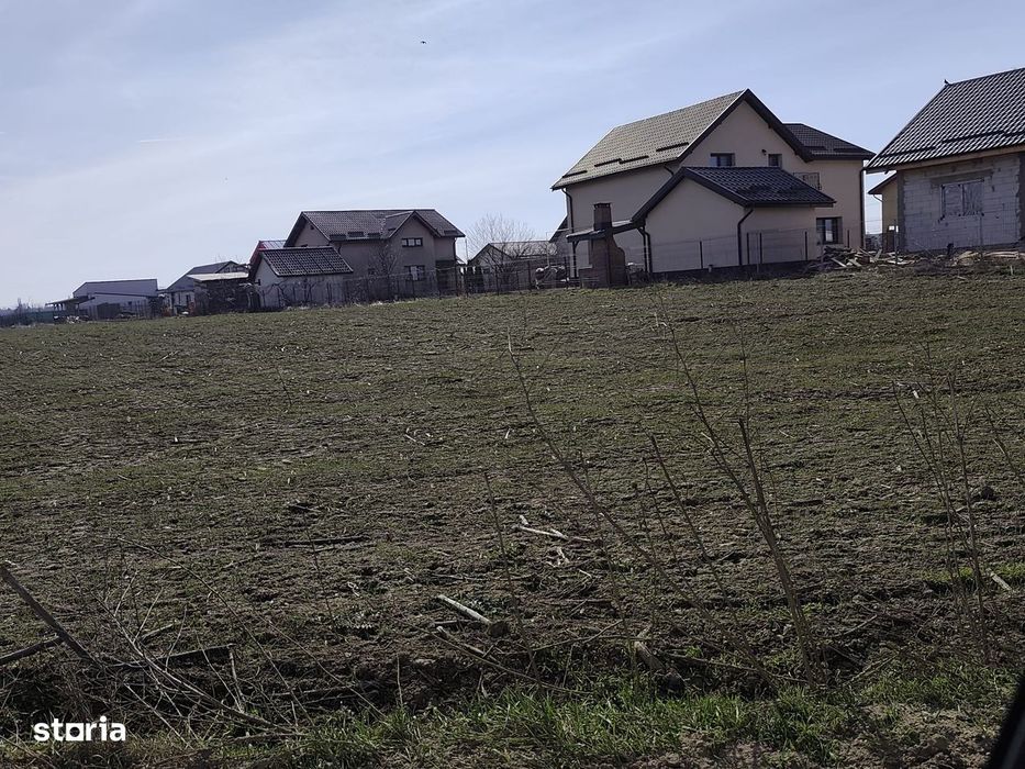 FARA COMISIOANE in Sabareni teren in suprafata de 23200mp gaze curent