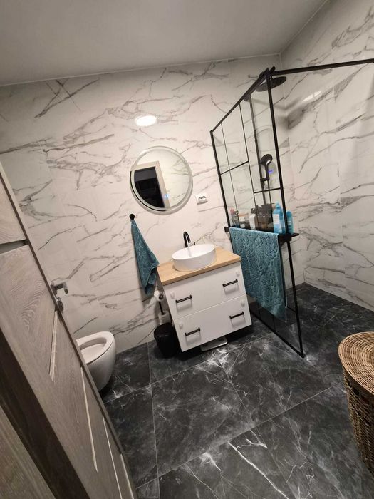 P.F. Vand apartament cu 2 camere in Baciu