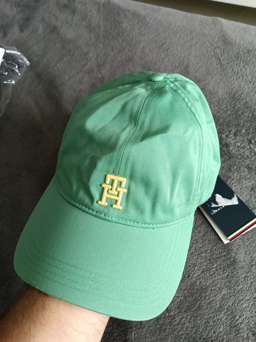 Tommy Hilfiger șapcă unisex culoare verde cu logo mic TH noua originala 100%