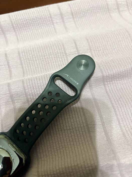 Apple Watch 7 Nike