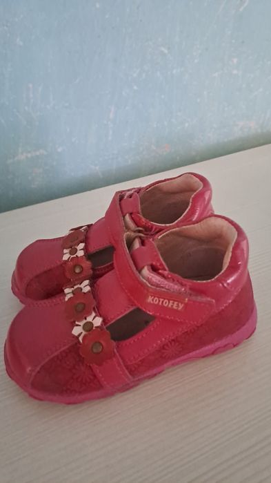 Обувь для девочки