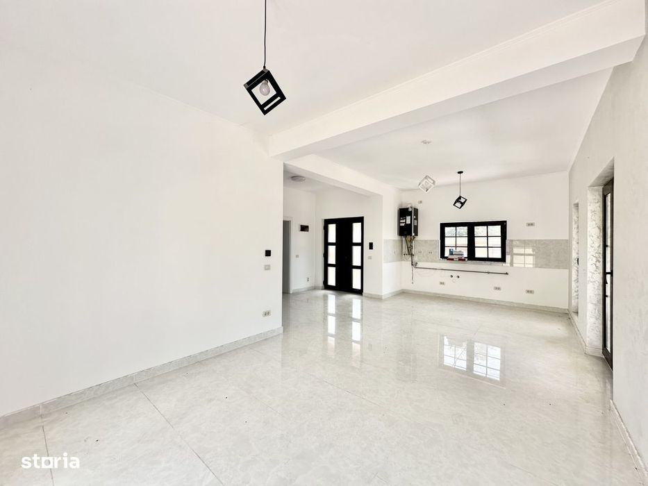 Duplex spatios cu 130 mp utili, pod izolat - aproape de Primaria Giroc