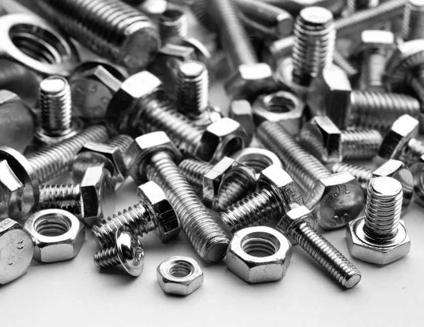 Метизы, болты, саморезы и т.д
