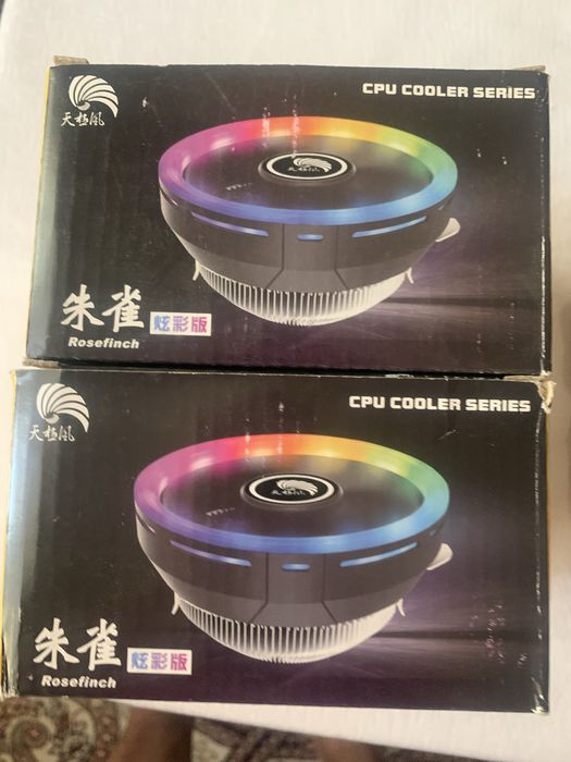 Кулер компьютер учун сотилади подцветкаси бор