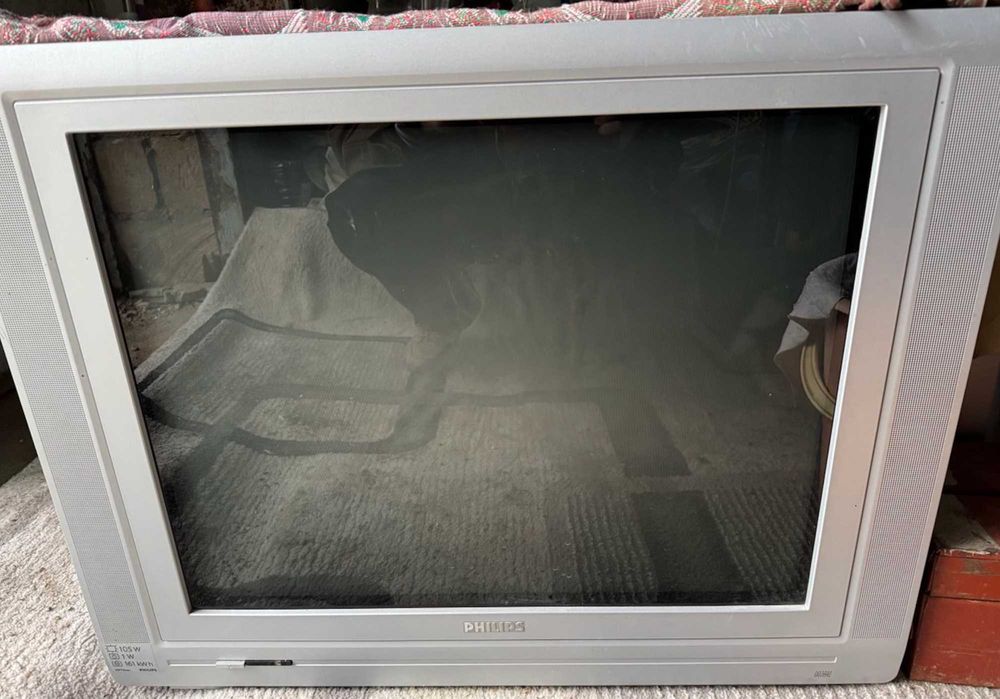 цветной телевизор