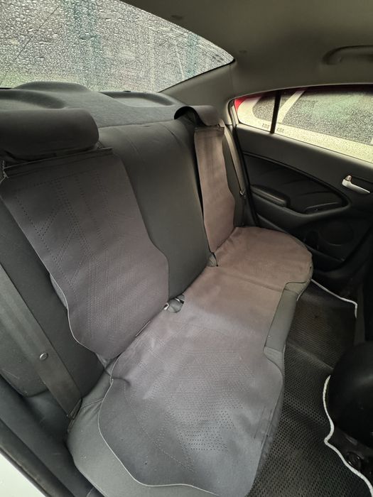 Продам новые накидки универсальные!!!