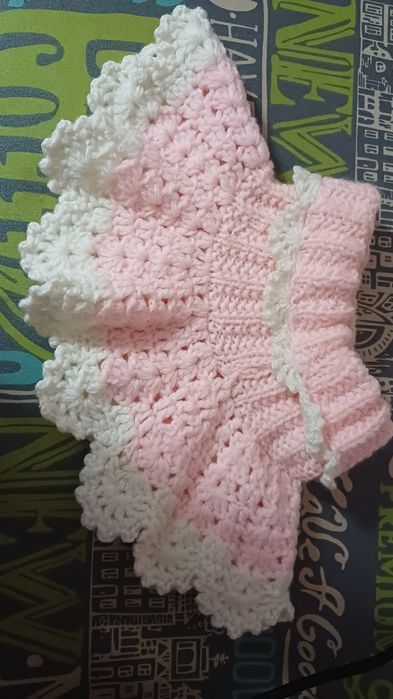 Продам шапки. Не дорого.