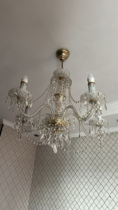 Люстра. Рабочая. Большая