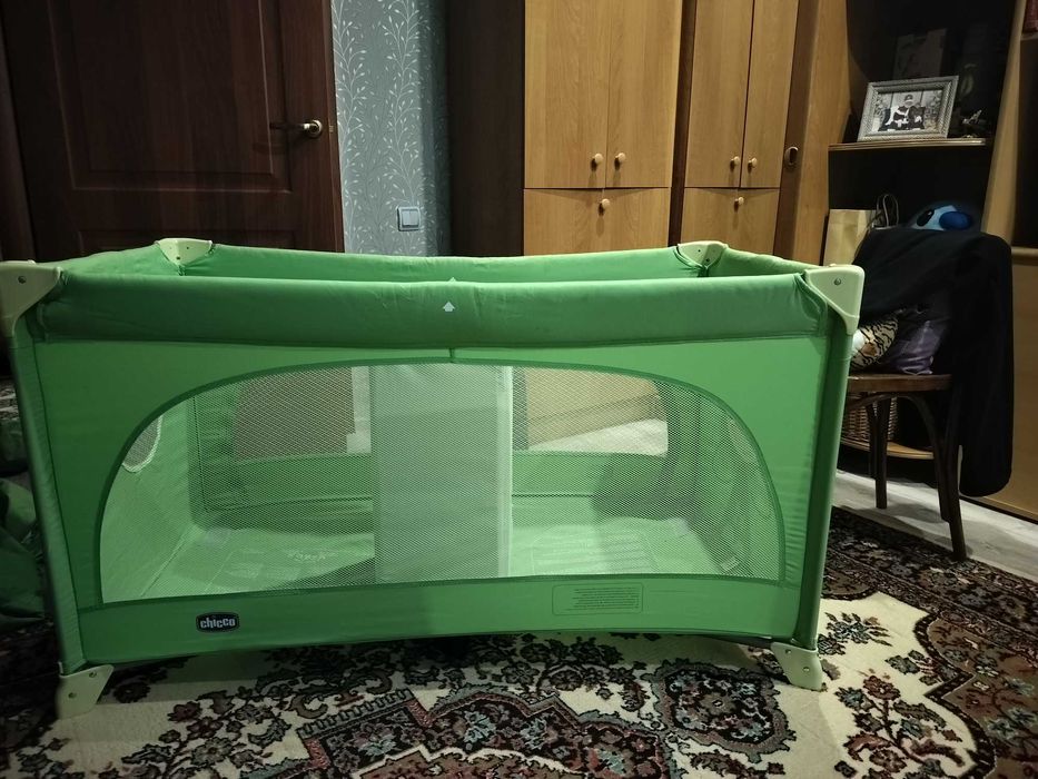 Манеж-кровать Chicco