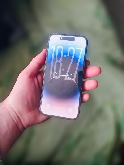 iPhone 14 pro 128gb space black