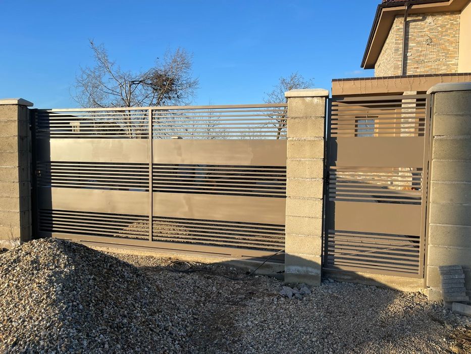 Porti si garduri metalice