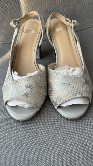 Дамски обувки, сандали Caprice 38,5