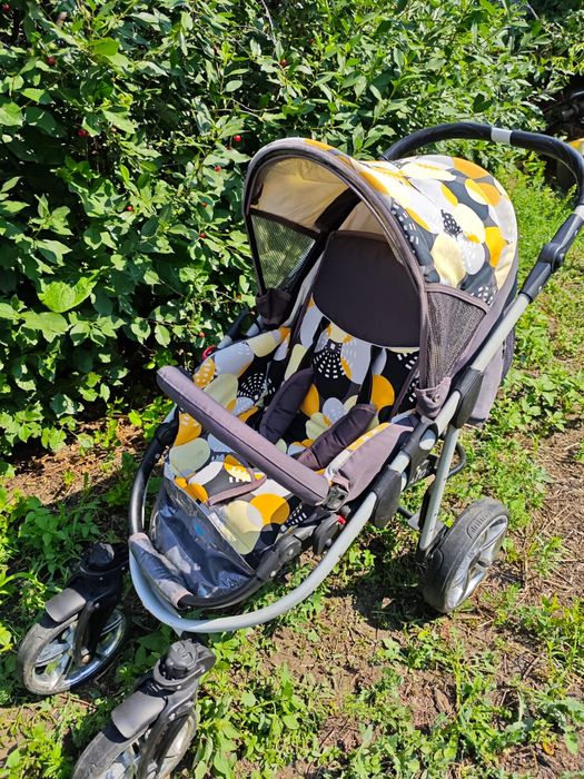 Продам коляску 2 в 1