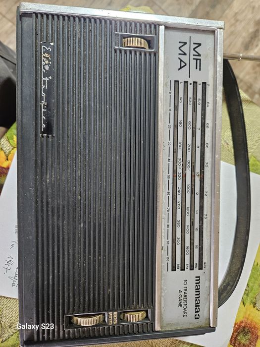 Vând radio mamaia 3