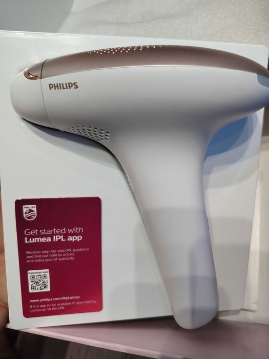 Фотоепилатор Philips Lumea .
