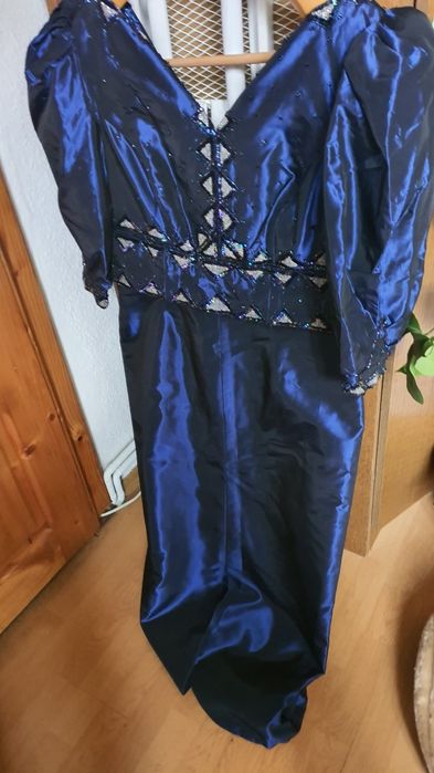Rochie/Bluze / /Sacou piele