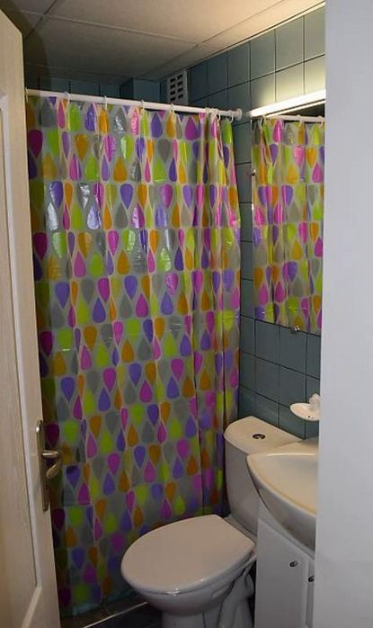 Дава се под наем Тристаен апартамент в Пловдив, Кършияка - 68 кв.м за 459 € - Снимка #6