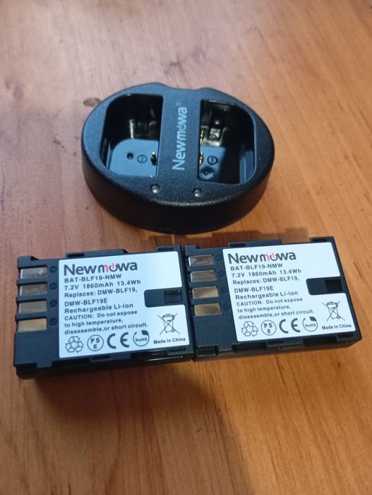 Батерии и зарядно комплект за  фотоапарат Панасоник