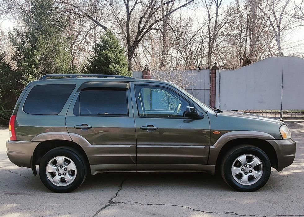 Авто в рассрочку Mazda Tribute