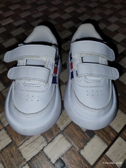 Adidași bebe Nr 20