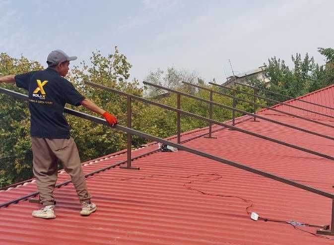 Quyosh panel biz bilan to'liq o'rnatish