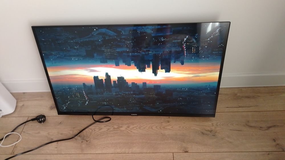 Продам смарт телевизоры