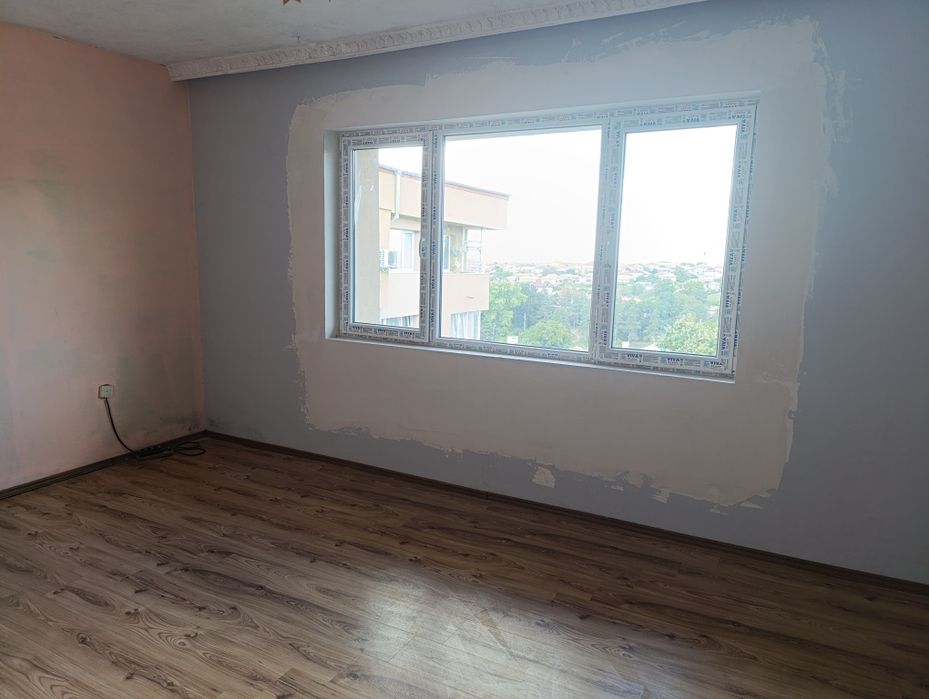 Продава се Тристаен апартамент в Тервел - 88 кв.м за 682 €/кв.м - Снимка #2