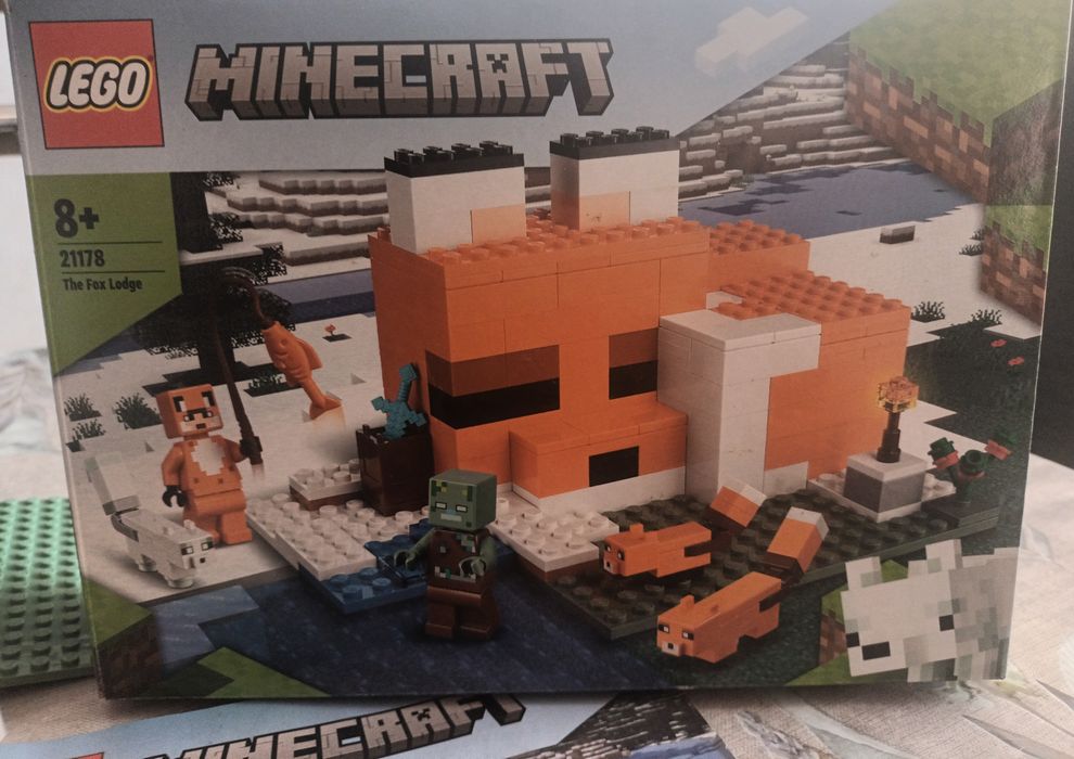 LEGO® Minecraft - Лисичето леговище 21178, 193 части