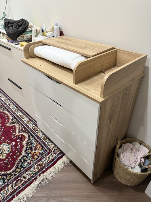 Пеленальный столик / комод