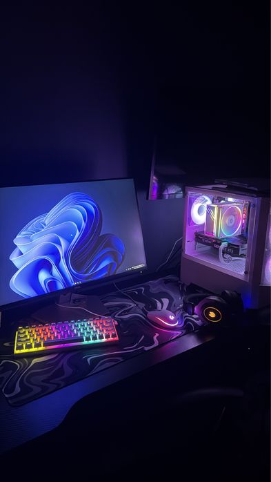 URGENT! PC Gaming/Workstation Full White – i5 12400F | RTX 3060 12GB | 32GB DDR5 | Garanție PC Garage