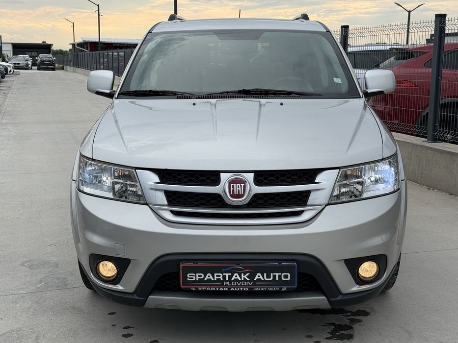 Fiat Freemont 2.0D* 2015г* АВТОМАТИК* 4Х4* 6+ 1Местен* ТОП Състояние*