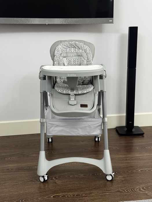 Детский стул для кормления